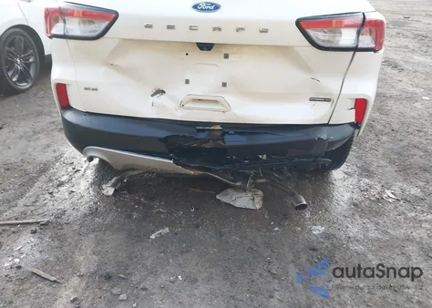 2020 Ford Escape Se Sport Hybrid z USA, uszkodzony, nr VIN 1FMCU9BZ3LUB93772